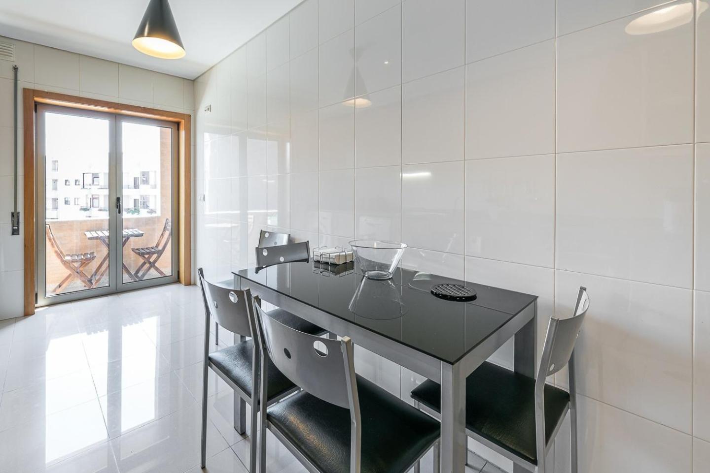 Guestready - Luxe Living By The Pool Apartment Povoa de Varzim Bagian luar foto