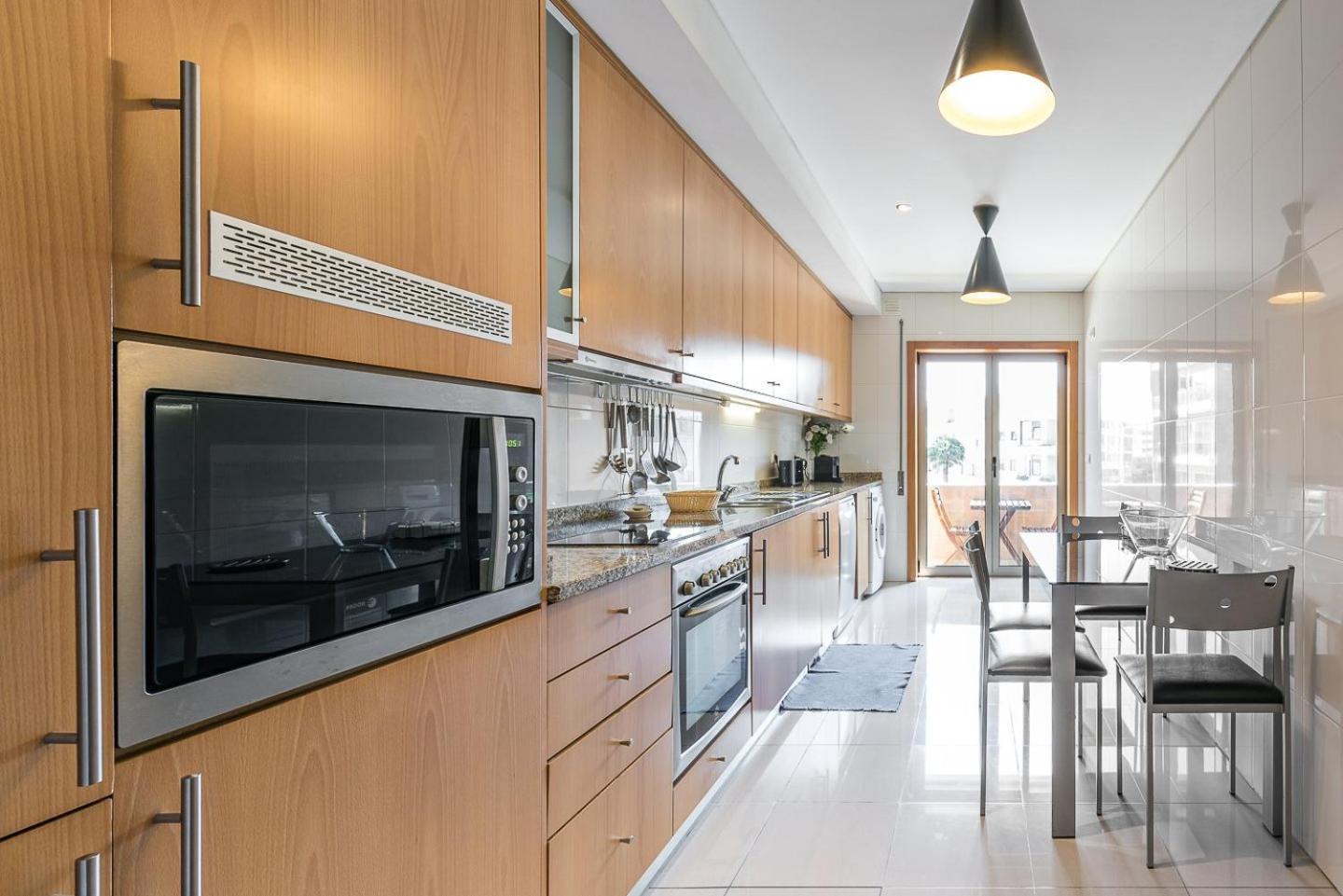 Guestready - Luxe Living By The Pool Apartment Povoa de Varzim Bagian luar foto