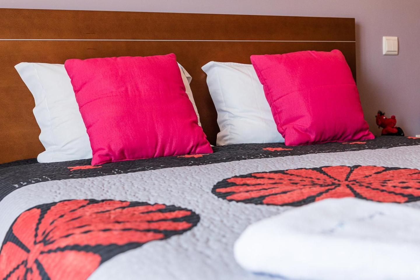 Guestready - Luxe Living By The Pool Apartment Povoa de Varzim Bagian luar foto